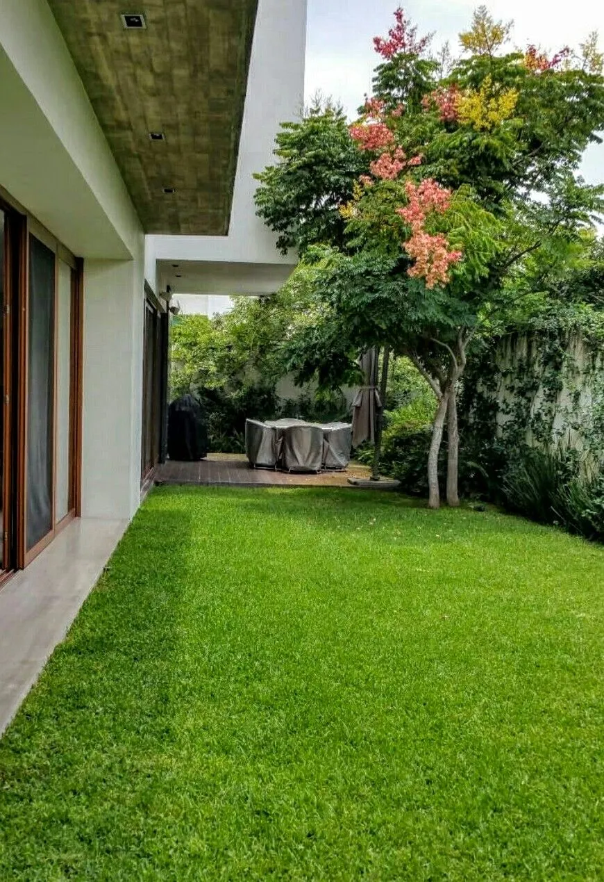تنسيق حدائق بالطائف